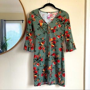 Floral fitted dress
